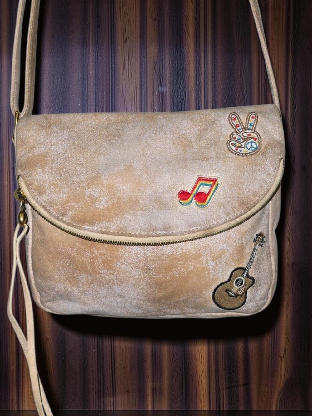 HOBO Fern Distressed Leather Crossbody Bag Music Guitar Peace Patches